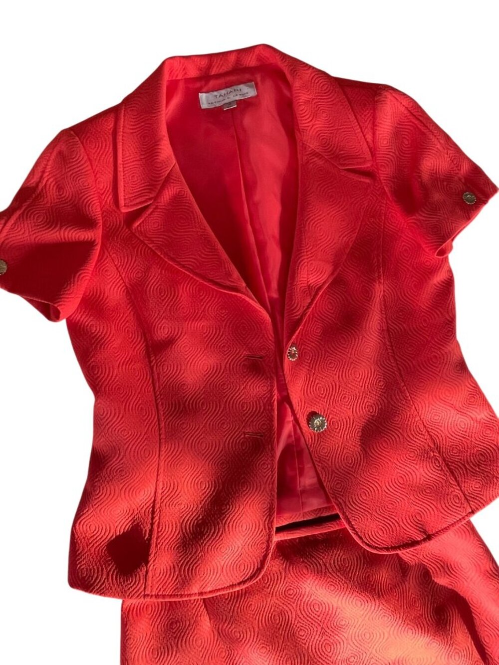 Tahari Arthur S. Levine Red Textured Skirt Suit With Short Sleeve Blazer Size 10 - Picture 3 of 10